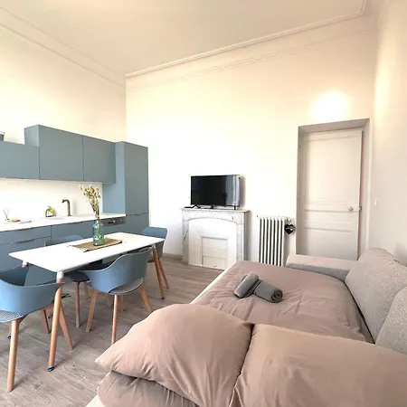 公寓 10' Monaco - 10' Italia - Incantevole Vista Mare 芒通