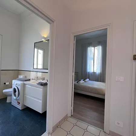 10' Monaco - 10' Italia - Incantevole Vista Mare アパート マントン